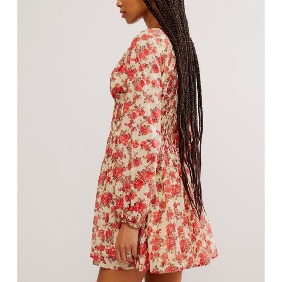 FREE PEOPLE Dress NWT Keep You Mini Fit & Flare Classic Combo Red Cream Size XS - Picture 2 of 16